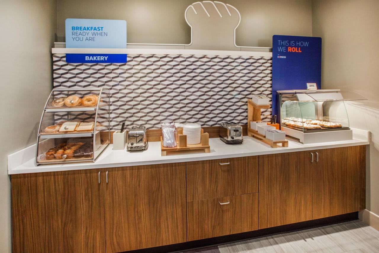 Holiday Inn Express & Suites - Bullhead City By Ihg Εξωτερικό φωτογραφία